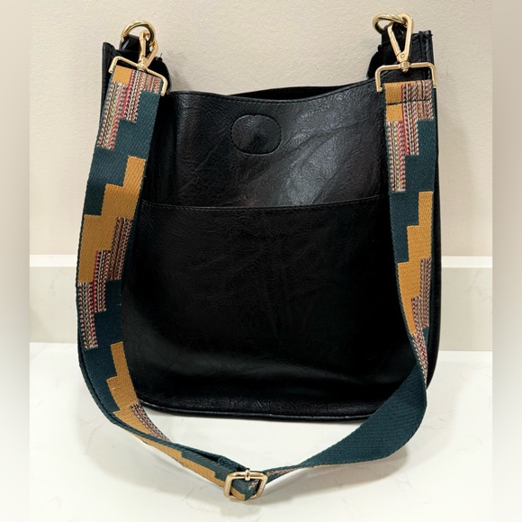 Ah Dorned classic messenger purse bag. Aztec strap. - Picture 2 of 11